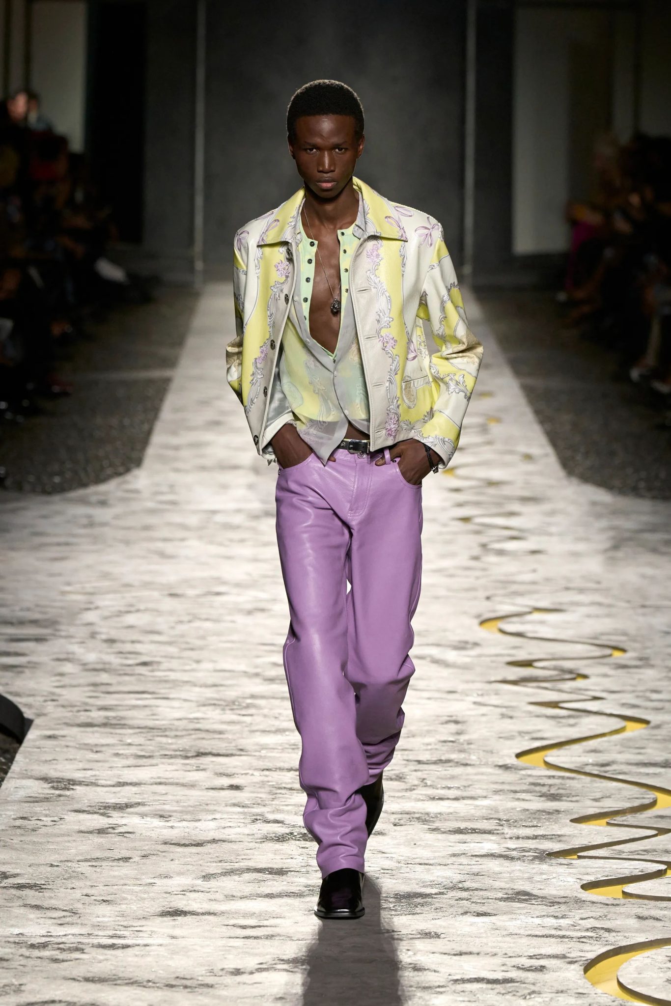 Versace S/S 2025 – Denim And Leather Looks - Denimology