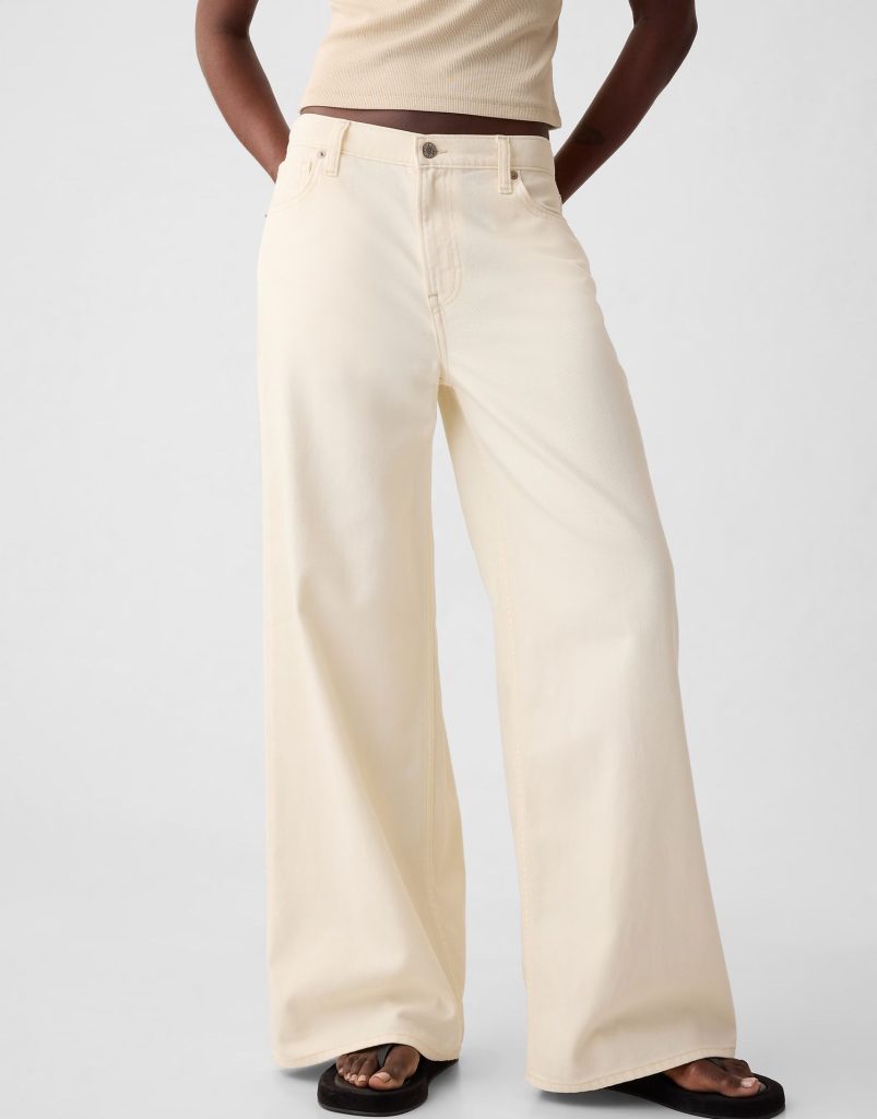 wide-leg jeans