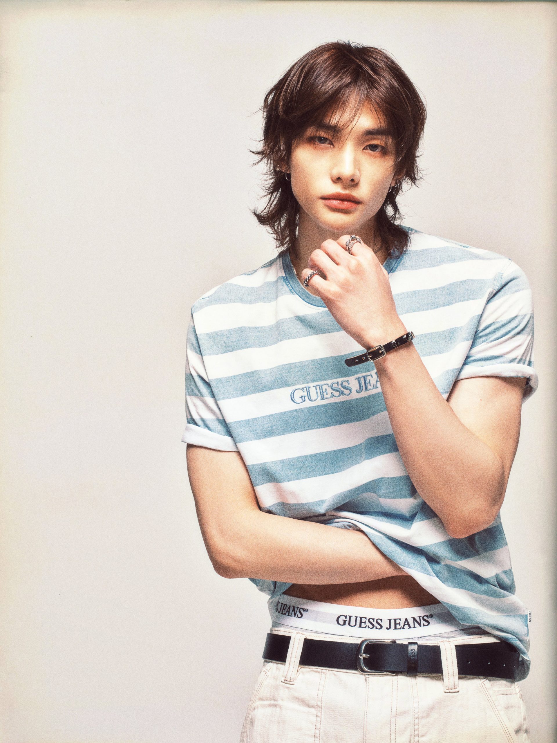 hyunjin-guess-global-brand-ambassador-denimology