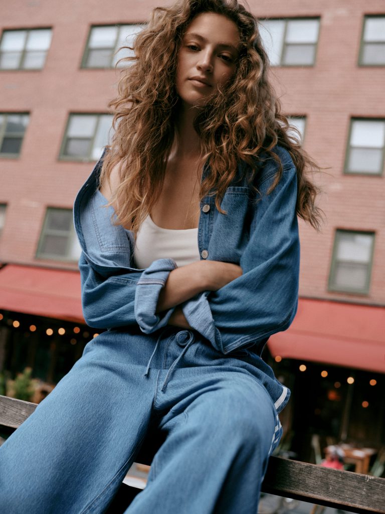 track jeans