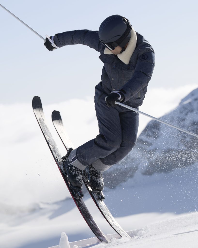 Skifahrer in Action während des Bogner Actionshootings 2026.