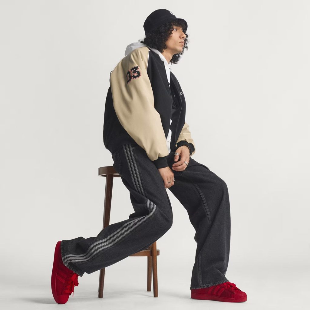 adidas

